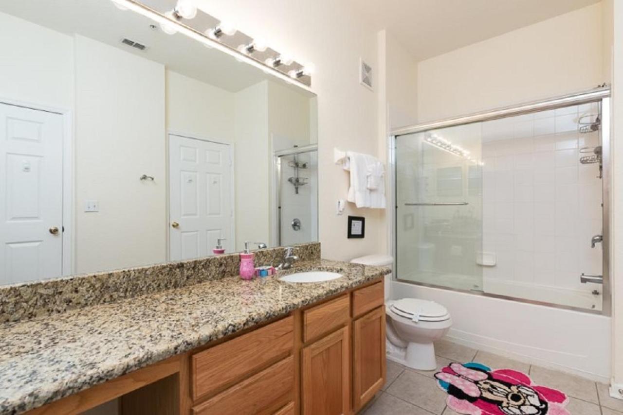 Luxurious Condo - Just 2 Miles From Disney #404 Орландо Экстерьер фото