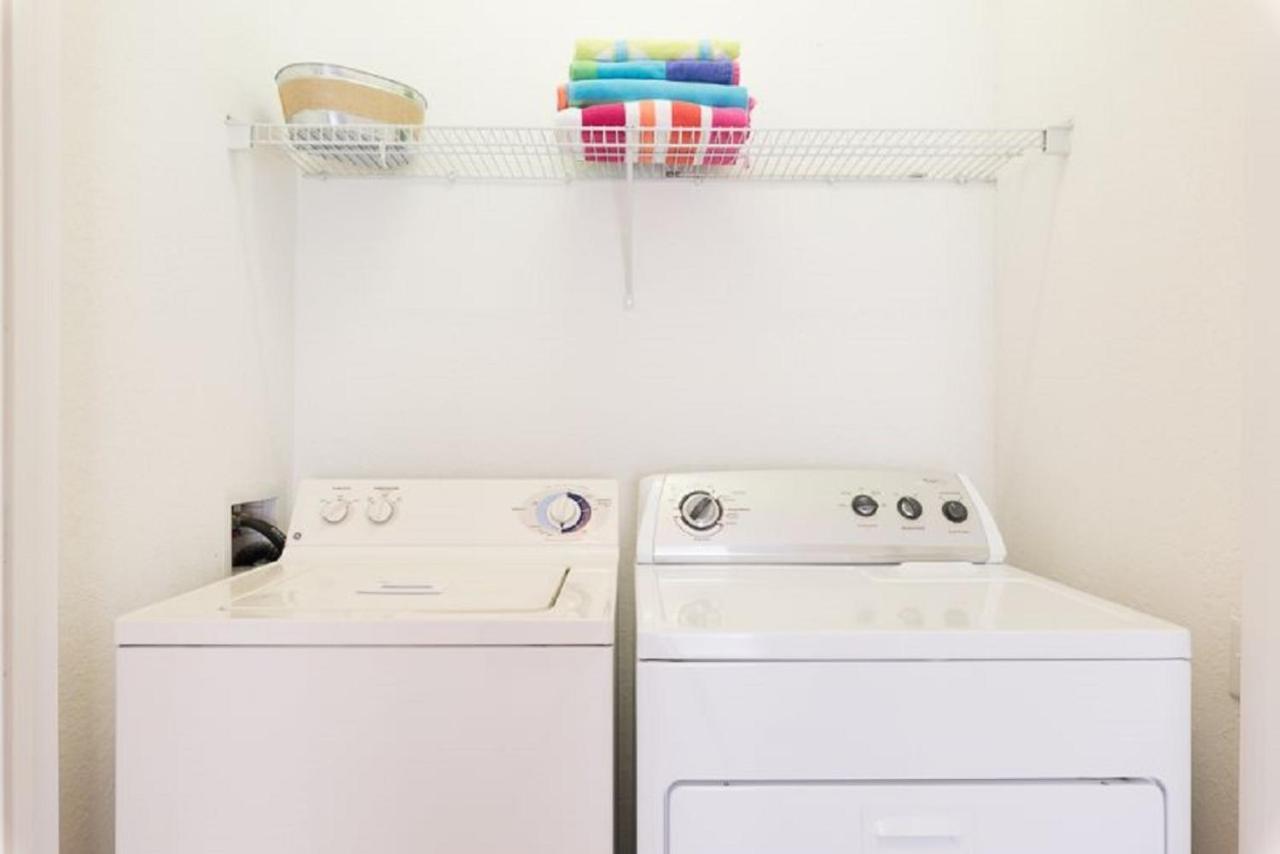Luxurious Condo - Just 2 Miles From Disney #404 Орландо Экстерьер фото