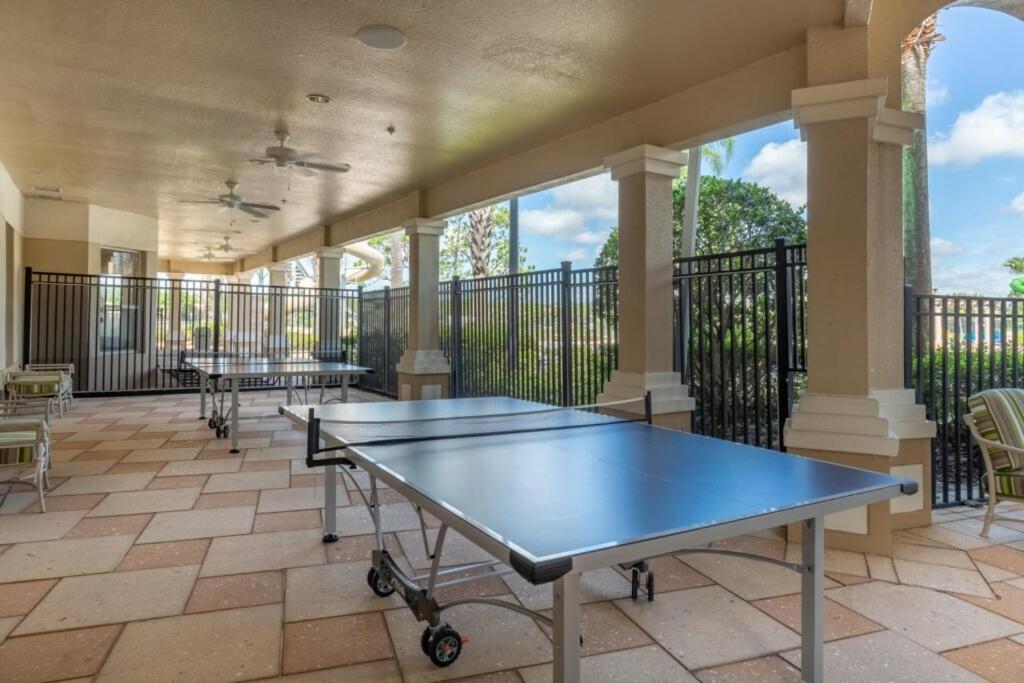 Luxurious Condo - Just 2 Miles From Disney #404 Орландо Экстерьер фото